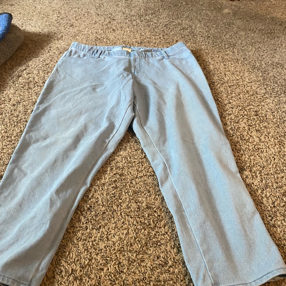 Shirts and pants xl-l and pants from 12-16 - Picture 13 of 16